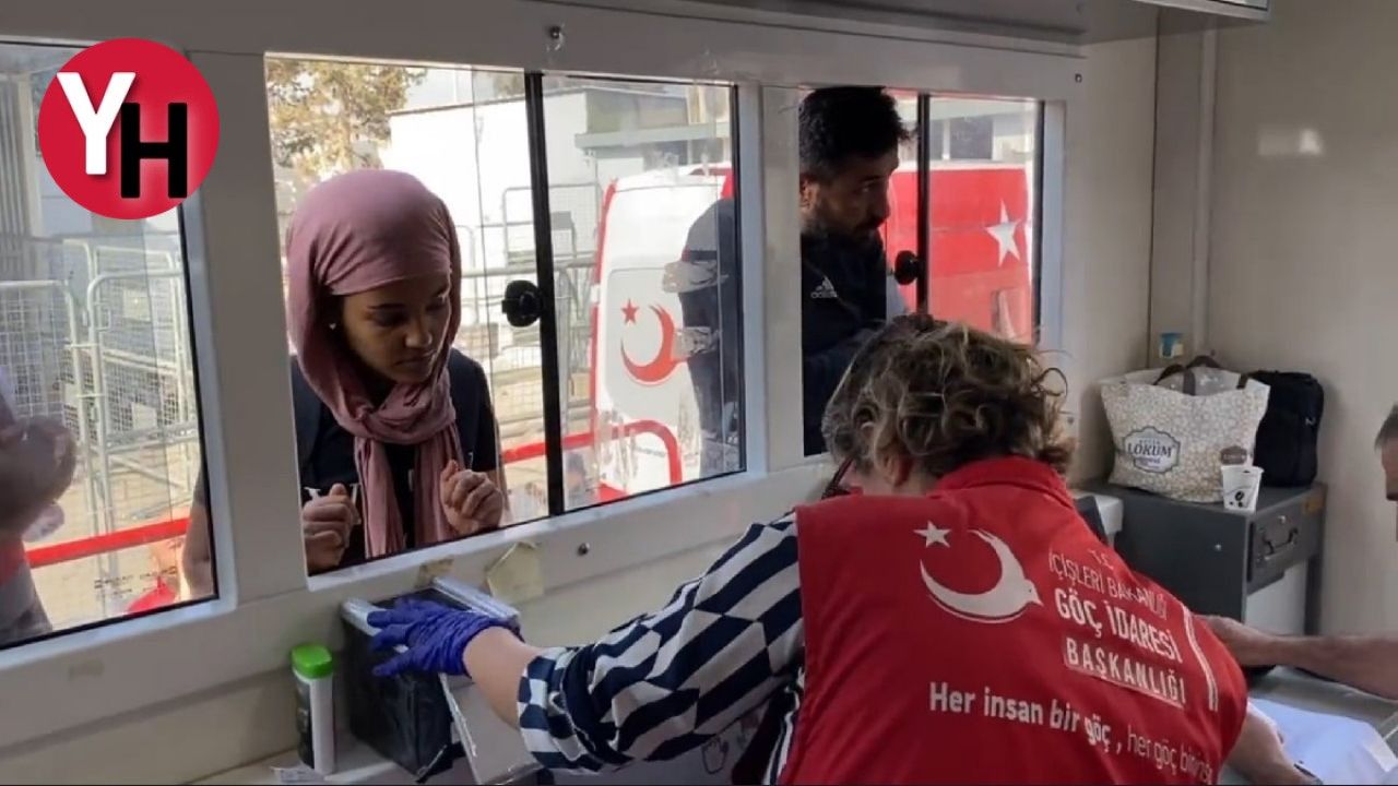 İzmir Operasyonunda 309 Kaçak Göçmen Yakalandı