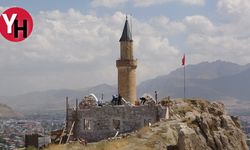 Osmanlı'nın Van'daki sembolü yeniden ibadete açılıyor