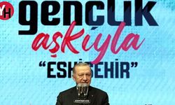 Erdoğan, Gençlik Aşkıyla Eskişehir'de Nil Anka Akımına Katıldı