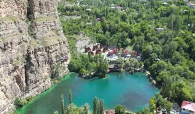 Erzurum'un Şirin İlçesi Uzundere: Doğal Güzellikleri ve Turistik Cazibesiyle Göz Kamaştırıyor!