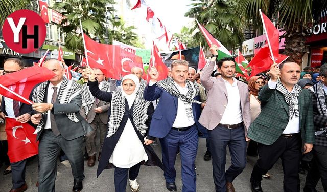 Gaziosmanpaşa’da “Filistin’e Engel Yok” sloganıyla yürüyüş yapıldı