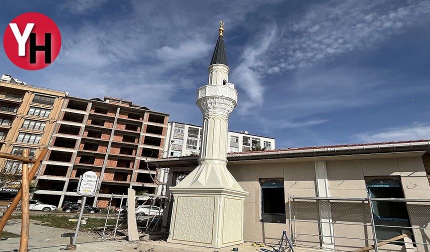 Sinop'ta minare yerine yerleştirildi