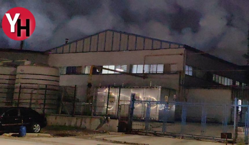 Bursa'daki Tekstil Fabrikasında Büyük Yangın Korkusu!