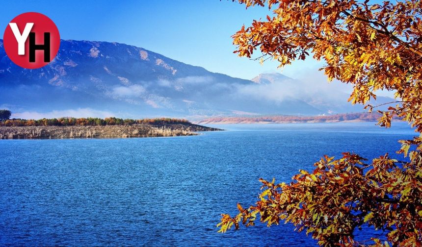 Adatepe Barajı, Sonbaharın Büyüleyici Manzaralarını Sunuyor