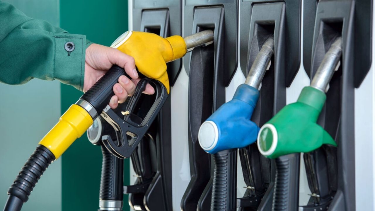 Petrolün Oyunu Akaryakıt Fiyatlarının Düşüş 