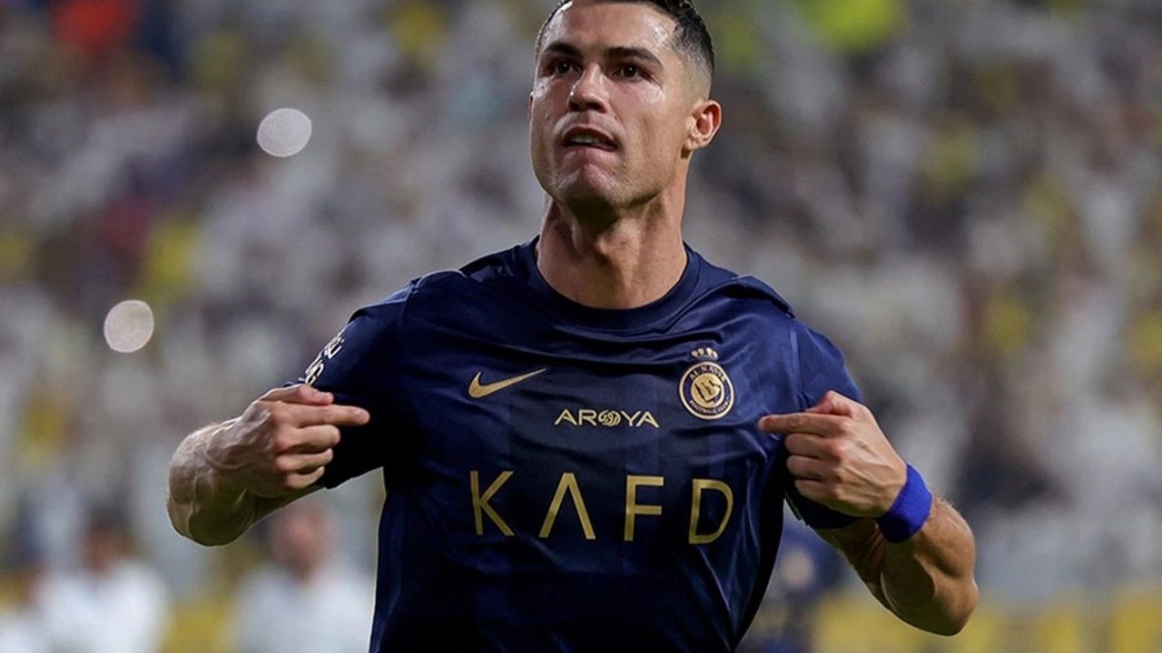 Ronaldo'nun Juventus'a Dava Açması Futbol Dünyasını Sarsıyor (3)
