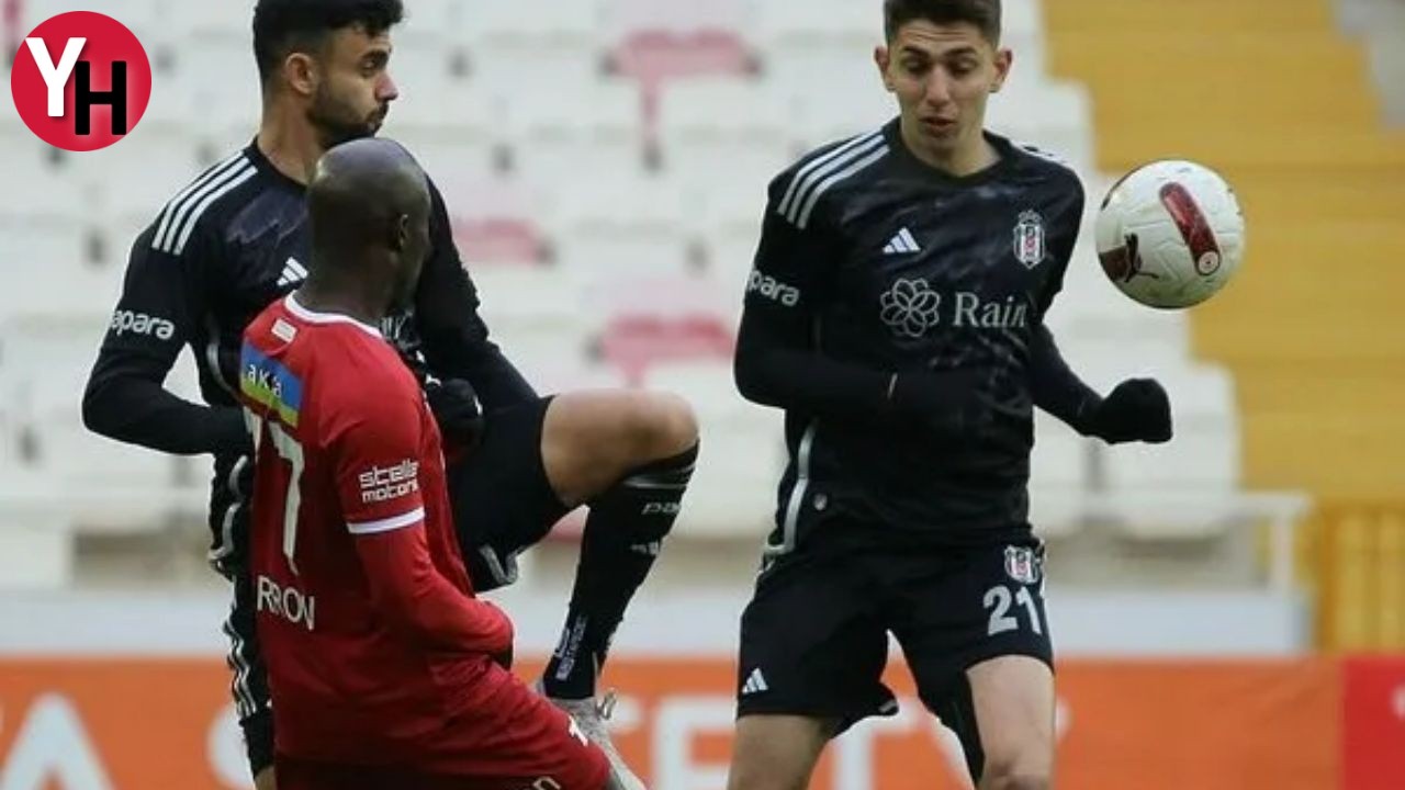 Hakem Ali Şansalan'ın Olay Kararı! Sivasspor Beşiktaş Maçında Ortalık Karıştı (1)