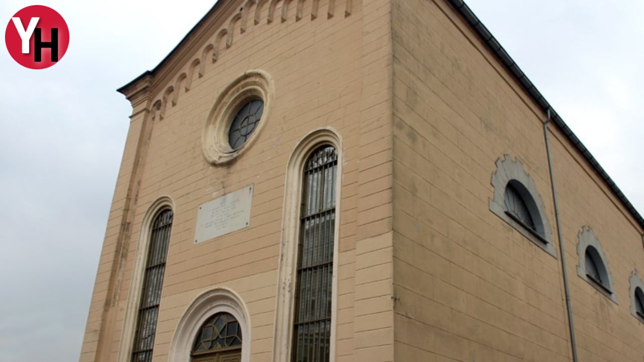 İstanbul Sarıyer’de Santa Maria Kilisesi'ne Yapılan Acımasız Saldırı! (2)