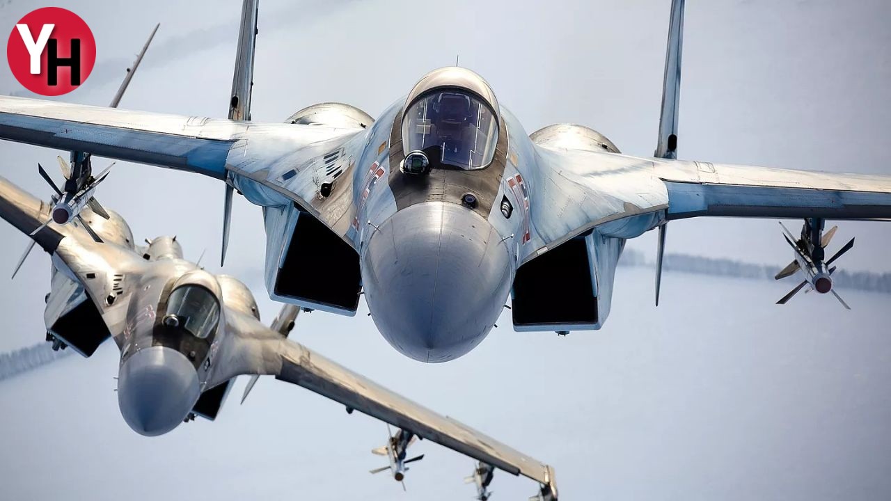 Rusya, Ukrayna'ya Ait Askeri Uçağı Düşürdü! (2)