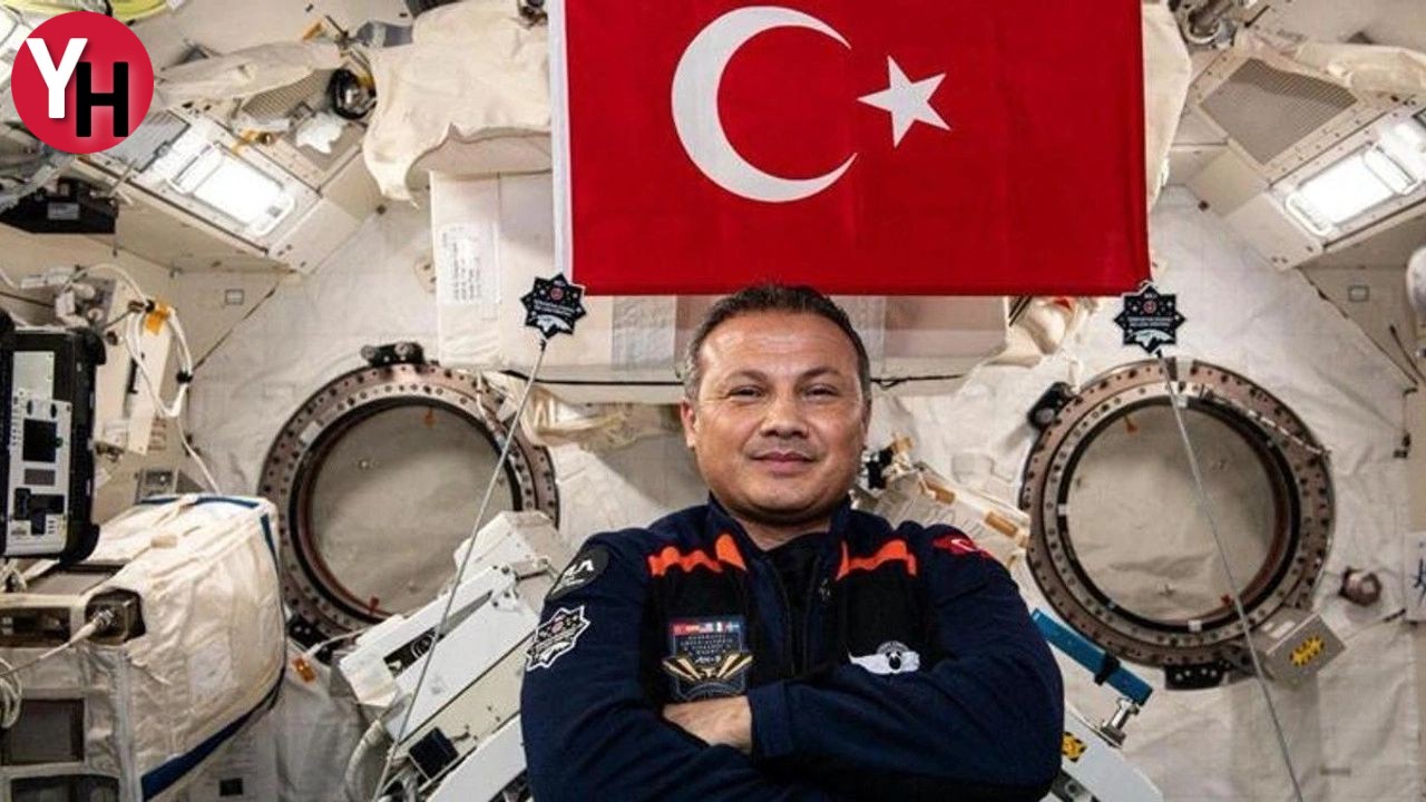 Türkiye'nin İlk Astronotu Alper Gezeravcı Dünya'ya Güvenli Bir Şekilde İndi. (1)