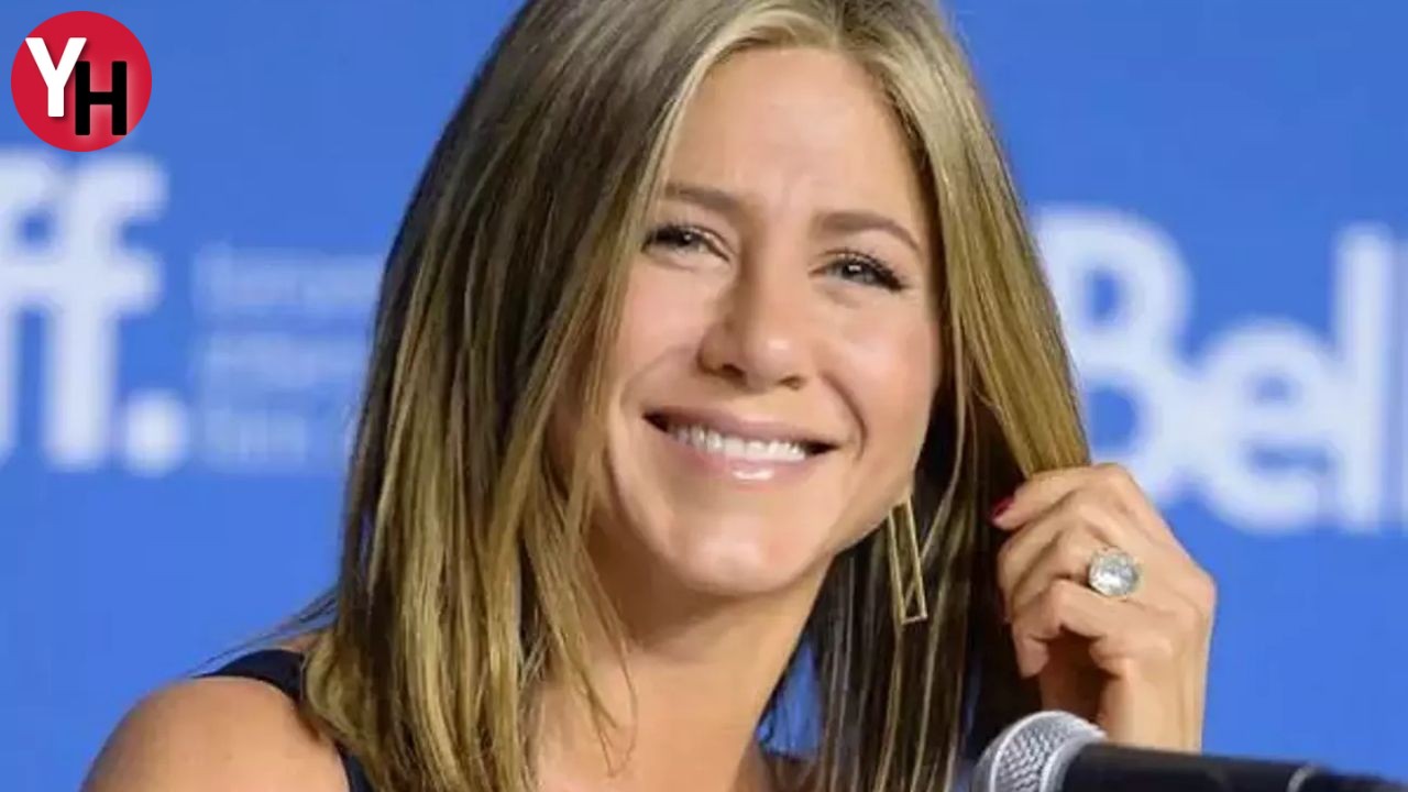 Jennifer Aniston'ın Görünümündeki Değişiklikler Şok Ettirdi! (1)